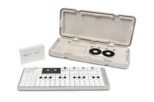 Conception d’emballage durable Teenage Engineering OP-1